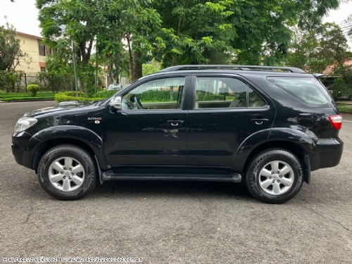 Toyota HILUX SW4 SRV 4X4  2010/2010